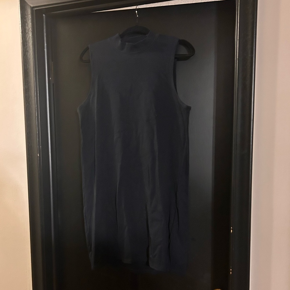 Abercrombie & Fitch XXL Black Scuba Neck Mini Dress – Curve-Hugging & Chic